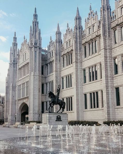 Marischal College, Aberdeen, Scotland. The Granite City Scotland Places To Visit, Scotland Aesthetic, Scotland Travel Guide, Scotland Map, Aberdeen Scotland, Granite City, Life Abroad, Scotland Uk, Uk Destinations