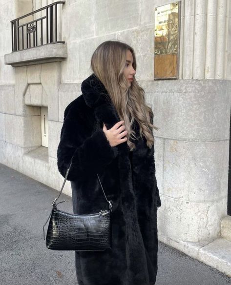 Winter Outfits Work, Black Fur Coat Outfit, Faux Fur Jacket Outfit, Fur Coat Outfits, Faux Fur Coats Outfit, Fur Jacket Outfit, Fur Coat Outfit, Black Fur Coat, She Walks In Beauty