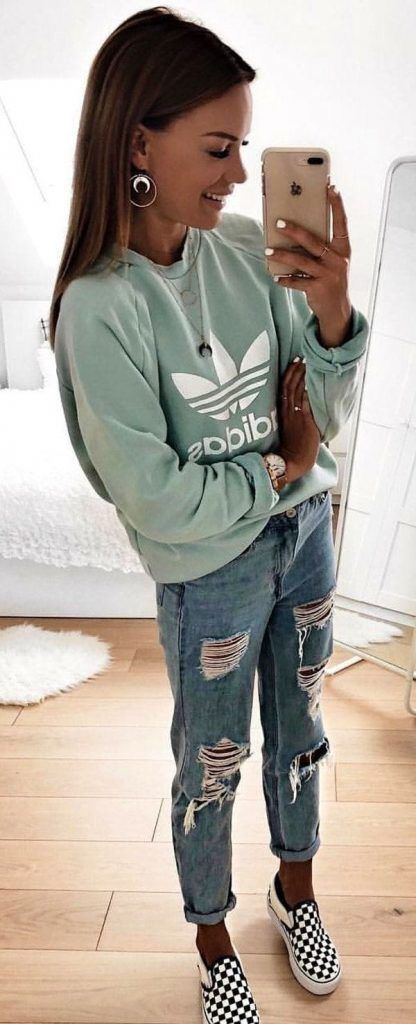 Teenager Outfits Girls Style, Popular Fall Outfits, Working Outfit, Outfit Ideas For School, Adrette Outfits, Preppy Fall Outfits, Pullovers Outfit, Adidas Pullover, Ootd Ideas