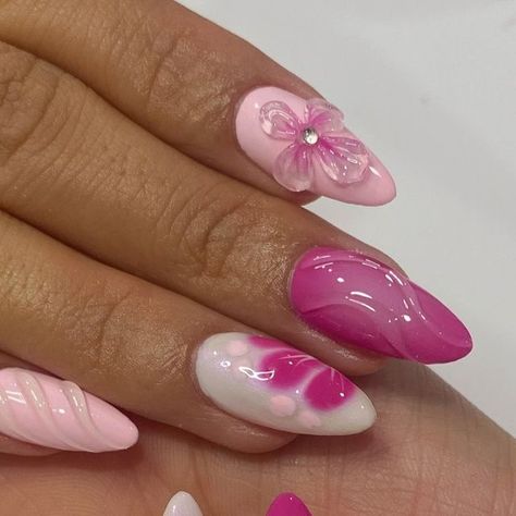 Summer Nails Pink Flower, Hot Pink Design Nails, Pink Flower Nail Designs, Pink 3d Flower Nails, Lotus Flower Nails, Gelx Apres Nails, Gelx Apres Nail Designs, Pink Nails With Flowers, Pink Flower Nail Art