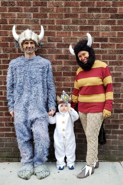 Where The Wild Things Are Halloween Family, Wild Things Halloween Costume, Where The Wild Things Are Adult Costume, Max Costume Where The Wild Things Are, Where The Wild Things Are Family Costume, Where The Wild Things Are Costume, Wild Things Costume, Book Parade, Storybook Character Costumes