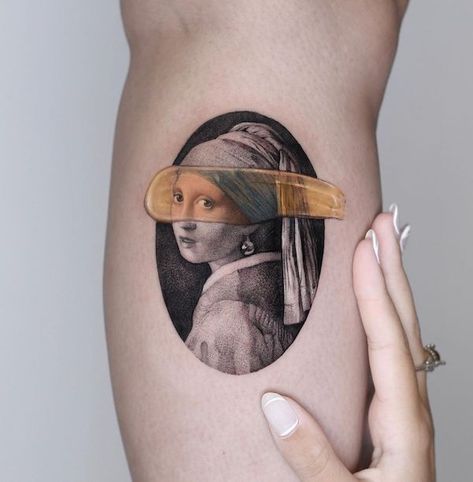 Girl with pearl earring Earring Tattoo, Cross Stitch Tattoo, Pearl Tattoo, Lady With An Ermine, Girl With Pearl Earring, Simple Sketches, Prehistoric Man, Stitch Tattoo, Girl With A Pearl Earring