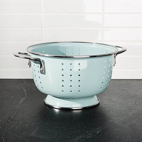 Blue Enamel Colander Enamel Colander, Modern Kitchen Canisters, Salad Spinners, Aqua Kitchen, Boutique Decor, Diy Kitchen Decor, Storage Canisters, Apartment Life, Ceramic Dinnerware