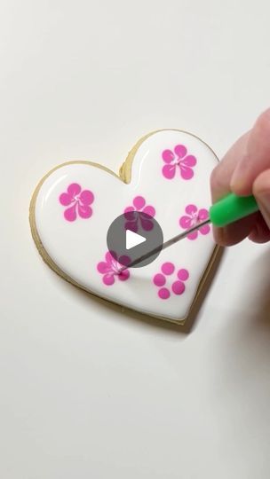 23 reactions | Decorating with royal icing made easy! | Learn how to decorate Valentine's Day cookies like a pro! Take our online classes and impress your friends & family at holiday gatherings. Beginners... | By The Graceful Baker | Facebook Decorator Icing For Cookies, Cookies With Royal Icing Decorating, Learning To Decorate Cookies, Decorator Cookie Icing, How To Decorate Cookies For Beginners, Heart Cookie Ideas Royal Icing, Valentines Day Cut Outs, Easy Royal Icing Cookies Design, Valentine Bakes