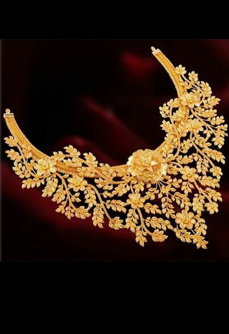 Find Fresh gold, diamond, silver, Platinum, handmade, bridal, fashion jewelry sets- earrings, bracelet, rings bangles, necklace online Heavy Gold Necklace, Latest Gold Necklace, Dubai Gold Jewelry, Wedding Jewelry Sets Bridal Jewellery, Gold Bridal Necklace, Stylish Lady, Gold Jewellry, Modern Gold Jewelry, Map Outline