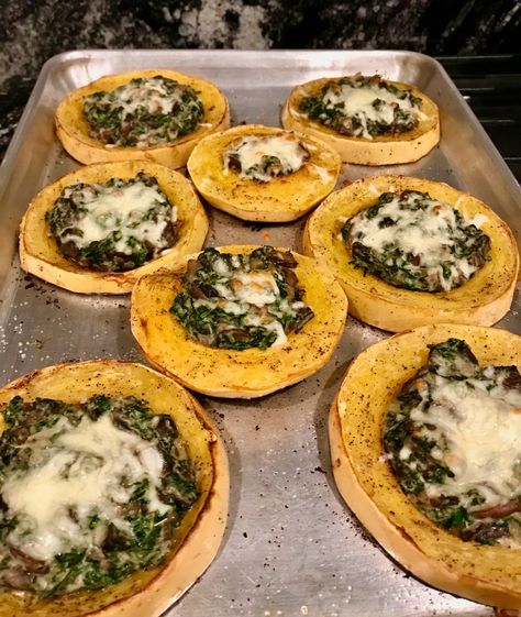 Stuffed Spaghetti Squash Rings, Spaghetti Squash Rings Recipes, Spaghetti Squash Rings, Spaghetti Squash Stuffed, Freezing Spaghetti Squash, Making Spaghetti Squash, Spinach Stuffing, Squash Rings, Arrabbiata Sauce