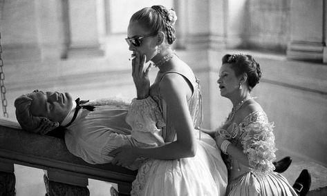 Brigitte Lacombe's photos expose the human side of celebrity – in pictures | Art and design | The Guardian Brigitte Lacombe, Marie Antoinette 2006, Film Shots, Dangerous Liaisons, John Malkovich, Uma Thurman, Photoshoot Inspo, Celebrity Portraits, Film Set