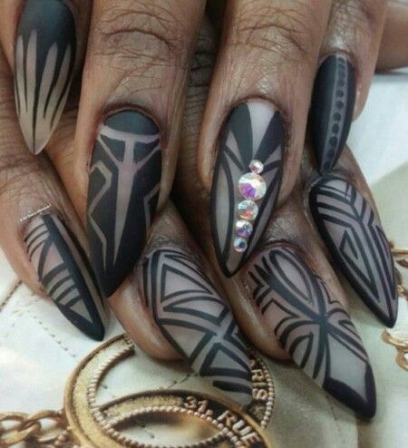 Black matte tribal nails nailart design @rainbownailssalon1 Steampunk Nails Designs, Aztec Nails, Ideas For Nails, Negative Space Nails, Space Nails, Nail Effects, Trendy Nail Art Designs, Rose Nails, Black Nail Designs