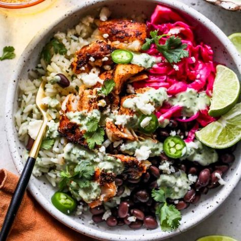 Fish Taco Bowls with Cilantro-Lime Rice - Dishing Out Health Mexican Cantina, Rice Black Beans, Lunch Meals, Macro Recipes, Meal Rotation, Weekly Recipes, Verde Sauce, Cilantro Rice, Pickled Cabbage