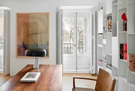 Ten residential interiors with spacious open-plan studies Flos Snoopy Lamp, Snoopy Lamp, Flos Snoopy, Snoopy Table, Oak Bookshelves, Danish Desk, Madrid Apartment, Lamp Office, Minimalist Home Office