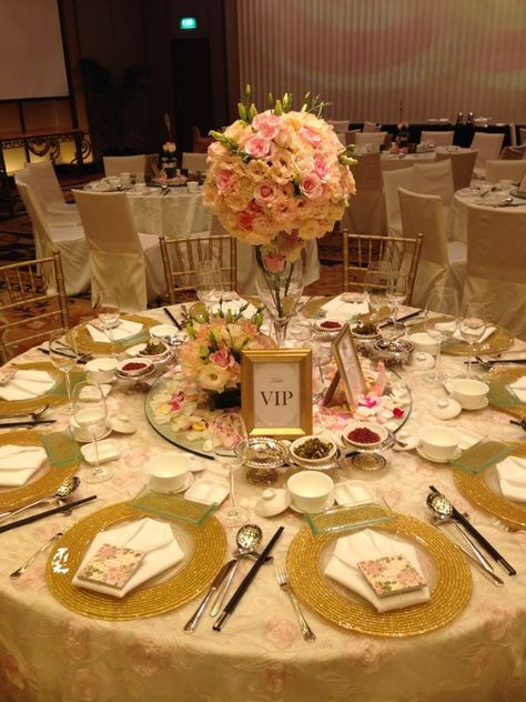 Decor Ideas, Gold Weddings, Wedding Ideas, Pink Weddings, Tables Idea, Gold Pink, Pink And Gold Gold Pink Wedding Theme, Purple Dessert Table Ideas, Purple Dessert Table, Gold Pink Wedding, Gold Table Decorations, Dessert Table Ideas, Gold Wedding Decor, Vip Table, Art Deco Ideas