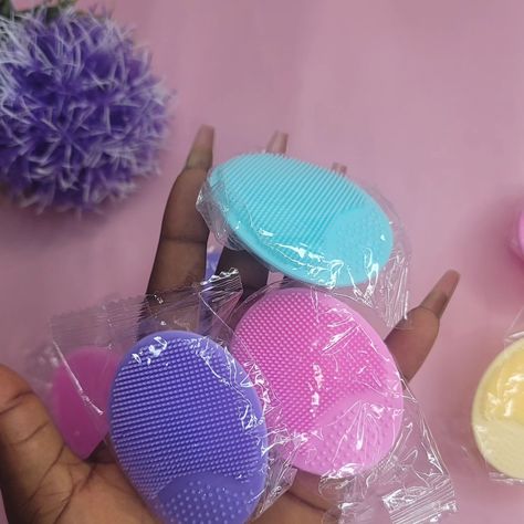 🌸Silicone face scrubber🌸 Price:1,200 🌸Kindly send us a dm to place your orders/use the link in our bio to place order via website🌸 Silicone Face Brush: This gentle silicone face brush is designed to elevate your cleansing routine by delivering a deep, thorough clean without irritating the skin. Made from ultra-soft, hygienic silicone bristles, it effectively removes dirt, oil, and makeup residue, helping to unclog pores and prevent breakouts. The flexible brush head glides smoothly across t... Silicon Face Brush, Silicone Face Brush, Face Scrubber, Cleansing Routine, Unclog Pores, Face Brush, The Skin, Skin, Makeup