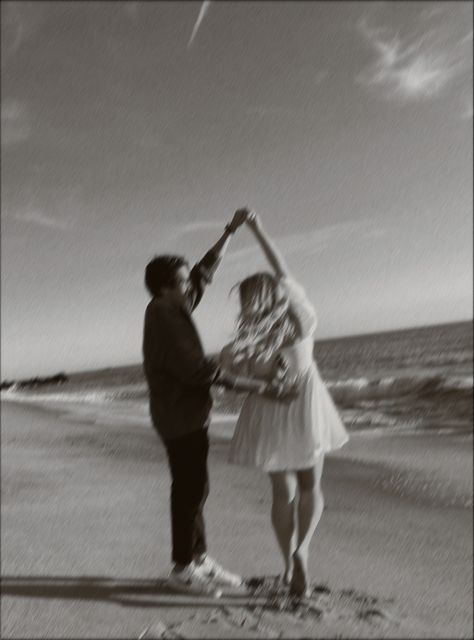 Marriage Photos, Malibu Beach, Film Photos, Beach Elopement, Elopement, Dancing, Film