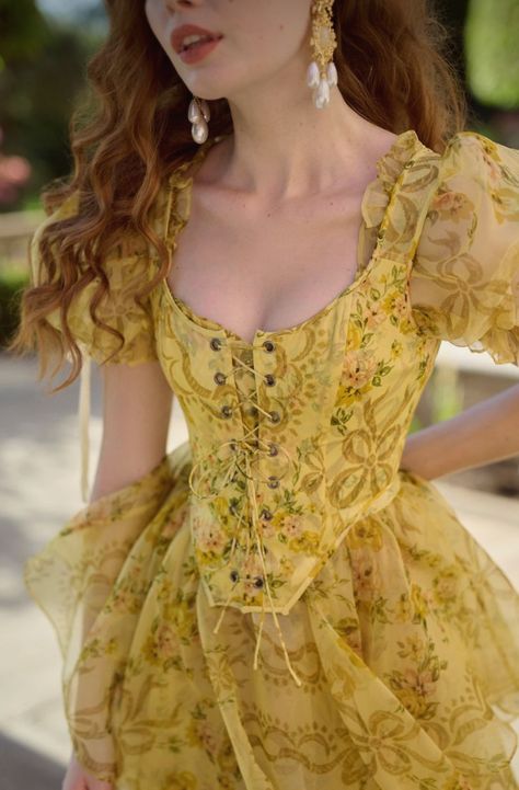 Ciel Black Butler, Forest Nymph, Puff Dress, Yellow Aesthetic, Yellow Print, Starter Pack, Fantasy Fashion, The Duchess, Dracula