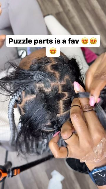 Nastacia Brady💕🇯🇲🇺🇲 on Instagram: "Would you try puzzle parts? 🧩🧩🧩 I absolutely would 😍 #puzzle #puzzlelover #puzzletime #puzzleparts #puzzlebraids #knotlessbraids #largeknotlessboxbraids #braiding #nas_thestylist #protectivestyles" Puzzle Parts Box Braids, Puzzle Part Knotless Braids, Puzzle Piece Parts In Braids, Puzzle Part Braids, Puzzle Piece Braids, Puzzle Braids, Hairstyles Very Short Hair, Curly Hairstyles Wedding, Box Braids Men