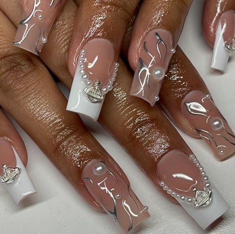 Square Nails Chrome, Square Chrome Nails, White Chrome Nails, Hoco Nails, 3d Nail Designs, Nails Chrome, White And Silver Nails, Chrome Nails Designs, Formal Nails