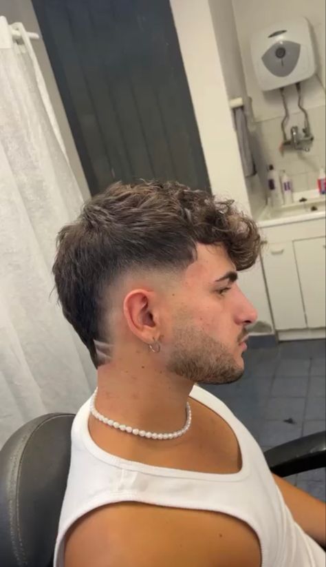 Haircut For Black Men, Low Taper Haircut, Faded Haircut, Haircut Ideas Trendy, Taper Fade Short Hair, Fade Haircut Curly Hair, Men Fade Haircut Short, Short Fade Haircut, Low Taper