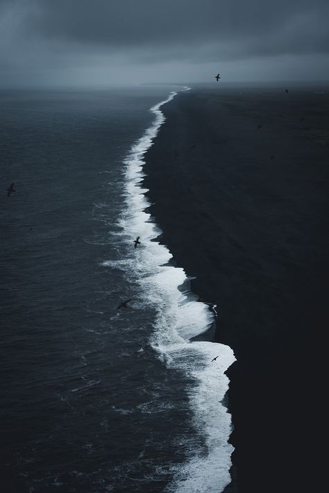 Rumi Quotes On Love, Reynisfjara Beach, November Wallpaper, Dark Naturalism, Camera Wallpaper, Quotes On Love, Dark Pictures, Rumi Quotes, Ocean Wallpaper