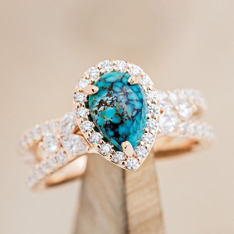 Unique Western Engagement Rings, Diamond And Turquoise Engagement Ring, Western Engagement Rings Turquoise, Western Promise Rings, Western Rings Engagement, Unique Rings Engagement, Western Wedding Rings Sets, Turquoise Engagement Rings, Western Engagement Rings