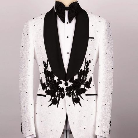 3d Flower Applique, Suit Jacket For Men, Formal Tuxedo, Dinner Suit, Elegant Blazers, White Tuxedo, Slim Fit Suits, Groom Wear, Tuxedo Suit