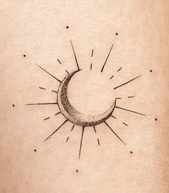 Sun Moon Tattoo Minimalist, Sun Moon Tattoo Design, Minimalist Sun Tattoo, Solar Eclipse Tattoo, Eclipse Tattoo, Tattoo Sonne, Moon Sun Tattoo, Sun And Moon Tattoo, Sun Tattoo Designs