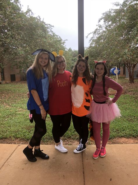 Costume Day Spirit Week, Winnie The Pooh Owl Costume, Owl From Winnie The Pooh Costume, Pooh Costume Adult, Halloween Costumes Winnie The Pooh, Whinne Pooh Costume, Halloween Group Costume Ideas, Halloween Homecoming, Tigger Halloween