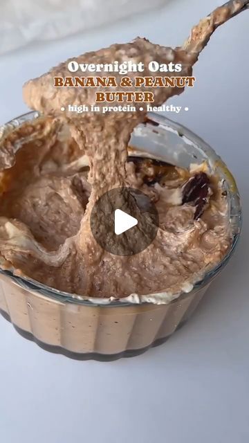 Blended Overnight Oats, Simple Oatmeal, Easy Oatmeal Recipes, Magic Shell, Banana Peanut Butter, Protein Oatmeal, Vegan Oatmeal, Oatmeal Bowls, Chocolate Oats