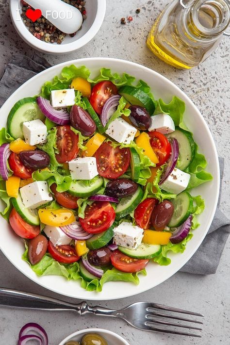 Keto Greek Salad, Keto Greek, Creamy Salad, Greek Dressing, Creamy Salad Dressing, Breakfast Burritos Recipe, Lunch Salad, Salads Recipes, Seasonal Vegetables