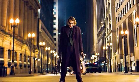 Common hit me Joker Ledger, Heath Ledger Joker Wallpaper, Joker 2008, Gotham Aesthetic, Dark Knight Wallpaper, Joker Dark Knight, Batman Joker Wallpaper, Tattoo Dark, Batman Vs Joker