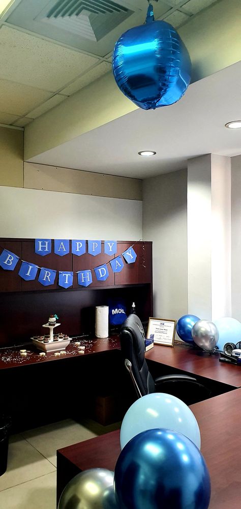 Boss Day Decorations Offices, Boss Birthday Ideas Office, Office Birthday Decorations For Boss, Office Birthday Decorations, Boss Birthday, Office Party Decorations, Office Birthday, Boss' Day, Boss Gift