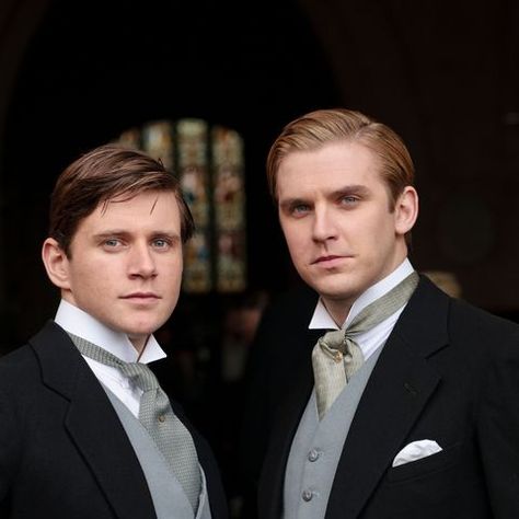 Downton Abbey Dan Stevens, Downton Abbey Wedding, Matthew Crawley, Downton Abbey Series, Men In Suits, 1920s Men, Downton Abbey Fashion, Highclere Castle, Downton Abby