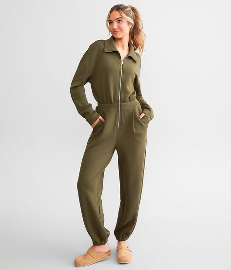 Winter Jumpsuits For Women, Trendy Romper, Winter Jumpsuit, Classic Corvette, Women's Bottoms, Green Jumpsuit, Conversion Chart, Flat Iron, Womens Activewear