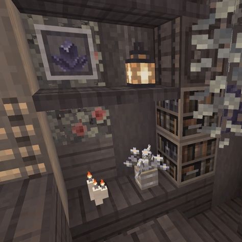 Minecraft Interior Design / decoration Gothic Minecraft Builds Easy, Minecraft Gothic Decoration, Grey Minecraft House, Minecraft Garage Interior, Goth Mansion Minecraft, Minecraft Waffle House, Witches Room Minecraft, Minecraft Gothic House Interior, Minecraft Nether Room Design