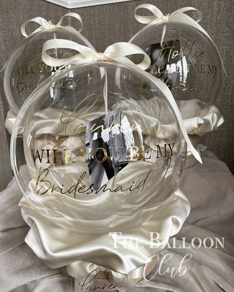 Bridesmaid Balloon Proposal, Wedding Bobo Balloons, Balloon Bridesmaid Proposal, Stuffed Balloon Ideas Gifts, Balloon Boutique, Ways To Ask Bridesmaids, Birthday Balloon Surprise, Balloon Proposal, Bobo Balloons