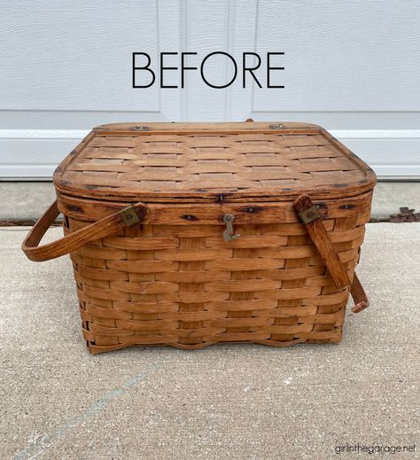 Diy Picnic Basket Ideas, Longaberger Baskets Repurposing, Painted Baskets Ideas, Painted Picnic Basket, Wicker Basket Makeover, Antique Trunk Makeover, Picnic Basket Diy, Picnic Basket Decor, Painted Toy Chest