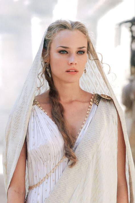 Diane Kruger Troy, Troy Film, Ancient Rome Fashion, Hector Troy, Game Of Thrones Outfits, Rome Fashion, Helen Of Troy, Muse Magazine, Hair Romance