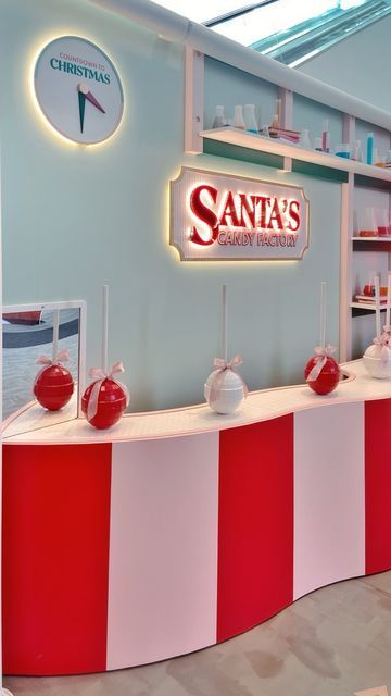 Candy Factory Decorations, Christmas Brand Activation, Santa Shop Ideas School, Christmas Event Decor, Christmas Activation, Christmas Candy Shop, Christmas Factory, Candy Christmas Decor, David Arnold