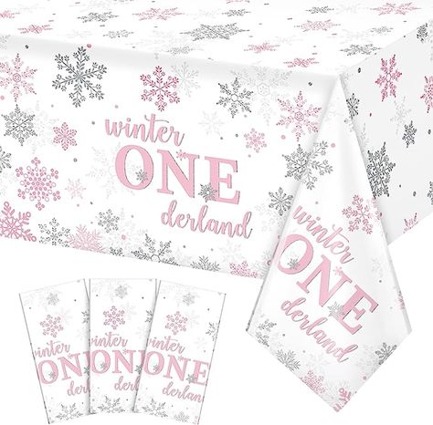 1sr Birthday, Winter Onederland Party Decorations, Winter Onederland First Birthday, Girls Holiday Party, Winter Onederland Birthday Party, Winter Onederland Party, Onederland Birthday Party, Snowflake Baby Shower, Baby Shower Table Decorations