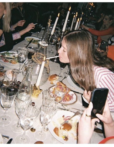 Salt Burn Party Aesthetic, Maximalist Dinner Party, Saltburn Inspired Aesthetics, Dinner Party Wedding Aesthetic, Martini Dinner Party, Salt Burn Party, Salt Burn Aesthetic, Saltburn Wedding, Party Film Aesthetic