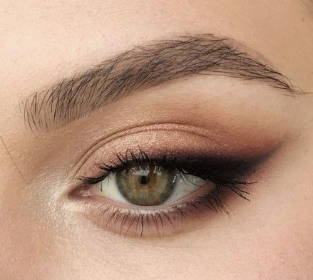 Wedding Eyes, Hazel Eye Makeup, Makeup Looks For Green Eyes, Wedding Eye Makeup, Prom Eye Makeup, Artist Makeup, Bridesmaid Hair Makeup, Makeup For Hazel Eyes, Bridal Makeup Natural