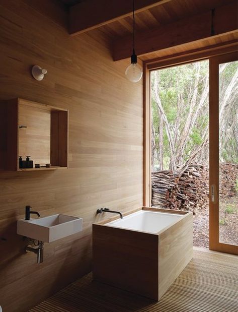 21 Japanese Soaking Tubs That Will Zen Up Your Space - Society19 Ikea Sinks, Wood Tub, Japanese Bathroom, Modern Design Trends, Pirate Bay, Japanese Soaking Tubs, Modern Bathtub, Wooden Bathroom, Bay House