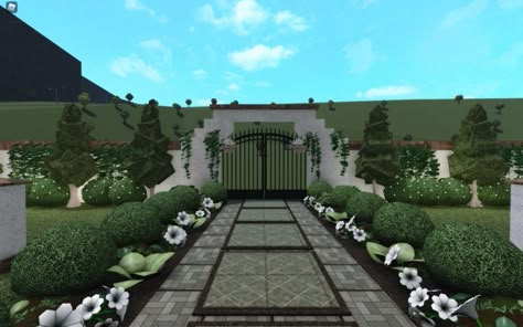 Coastal Bloxburg, Cottage Core Bloxburg House, Bloxburg City, Bloxburg Beach House, Castle House Design, Two Story House Design, Mansion Exterior, House Plans With Pictures, Luxury Houses Mansions