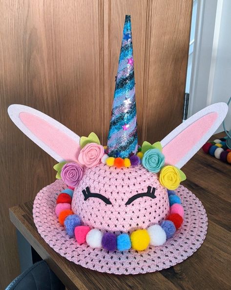 Easter Bonnet Ideas, Easter Hat Parade, Easter Bonnets, Crazy Hat, Easter Crafts For Toddlers, Easter Hat, Unicorn Hat, Crazy Hat Day, Easter Hats