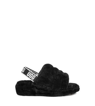 Black Ugg Slippers, Fluff Yeah Slide, Slippers Outfit, Ugg Store, Jordan Shoes Girls, Black Uggs, Statement Shoe, Fresh Shoes, Ugg Slippers