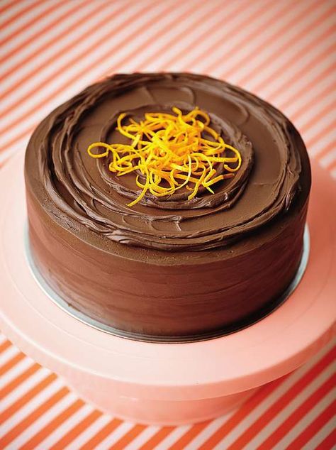 ‘Jaffa Cake’ Cake - Orange sponge cake with orange jelly filling and chocolate ganache Jaffa Cakes, Orange Jelly, Pear Crumble, Dog Cupcakes, Orange Chocolate Cake, Jaffa Cake, Tummy Yummy, Orange Cake Recipe, Cake Board