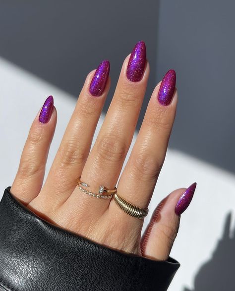 Sparkly Purple Nails, Purple Sparkle Nails, Purple Nail Ideas, Nail Polish Art Designs, Purple Glitter Nails, Purple Nail Designs, Amazing Nails, Purple Nail, Really Cute Nails