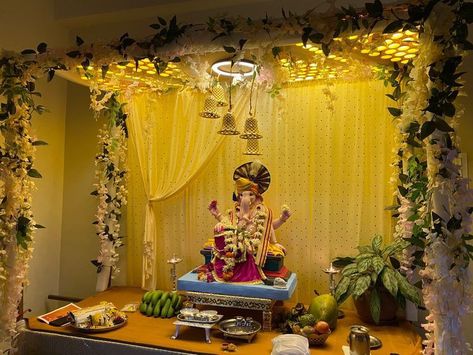 Ganesh Theme Decoration, Ganapati Decoration With Flowers, Decoration Ganesh Festival, Light Decoration For Ganpati, Ganapati Decoration Background, Decorating Ideas For The Ganpati, Banana Tree Decoration For Pooja, Ganesha Background Decoration, Ganpati Lighting Decoration