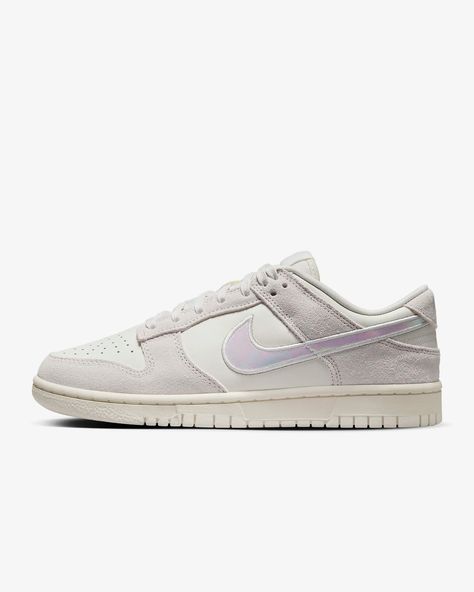 Nike Dunk Low Women's Shoes. Nike.com Dunks Neutral, Womens Nike Dunks, Nike Dunk Women, Nike Dunk Low Women, Dunk Low Women, Womens Dunk Low, Nike Models, Heritage Fashion, Nike Womens