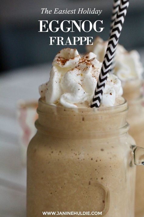 The Easiest Eggnog Frappe Recipe Recipe For Eggnog, Eggnog Shake, Alcoholic Eggnog, Coffee Smoothie Recipes, Holiday Eggnog, Easy Eggnog, Spiked Eggnog, Frappe Recipe, Fast Desserts