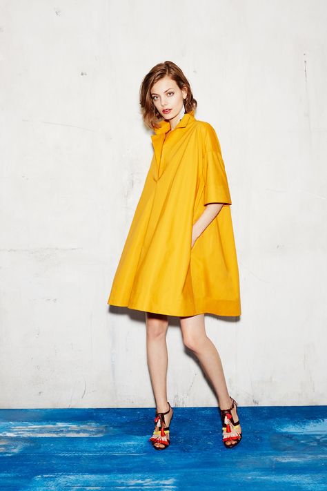 Resort 2017 Fashion, Paule Ka, Cotton Poplin Dress, 2017 Fashion Trends, Poplin Dress, 2017 Fashion, Yellow Fashion, Fashion 2017, Primavera Estate